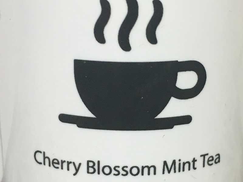 The Refined Vaper@AWTV[Y Cherry blossom Mint Tea 60ml TN~geB[
