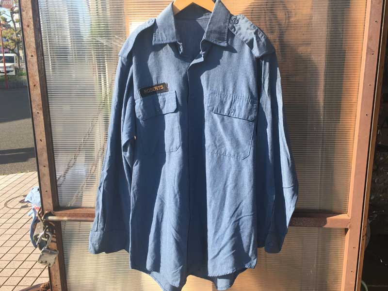 Used L/S Work shirts、US古着 エポレット付き　ミリタリー系の長袖ワークシャツ
