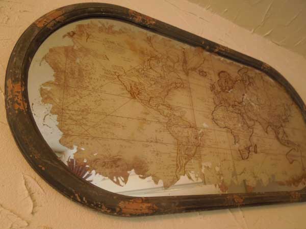 新品 ビンテージ加工された世界地図の鏡のウォールデコ、Vintage Old Map Wall Deco