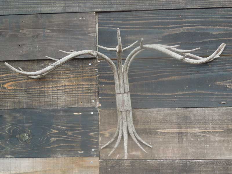 新品 Roman Iron Wall Vine、アンティーク 錆加工の蔦植物のようなアイアンウォールラック