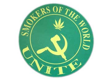 \ÃpfB SMOKERS OF THE WORLD UNITE