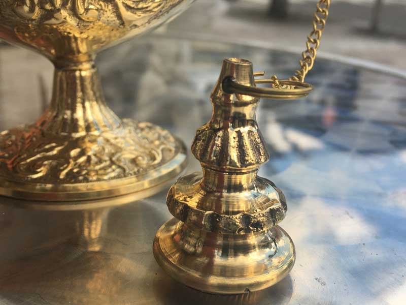アラジンと魔法のランプ、アラジンの魔法のランプ大・小 、インドの真鍮製のオイルランプ、サラダ油等でお楽しみ下さい